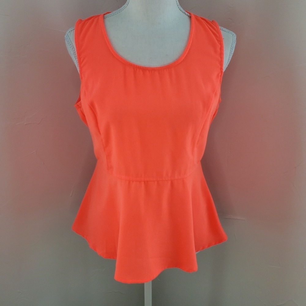 NWT Ya Los Angeles Peplum Top sz L neon red